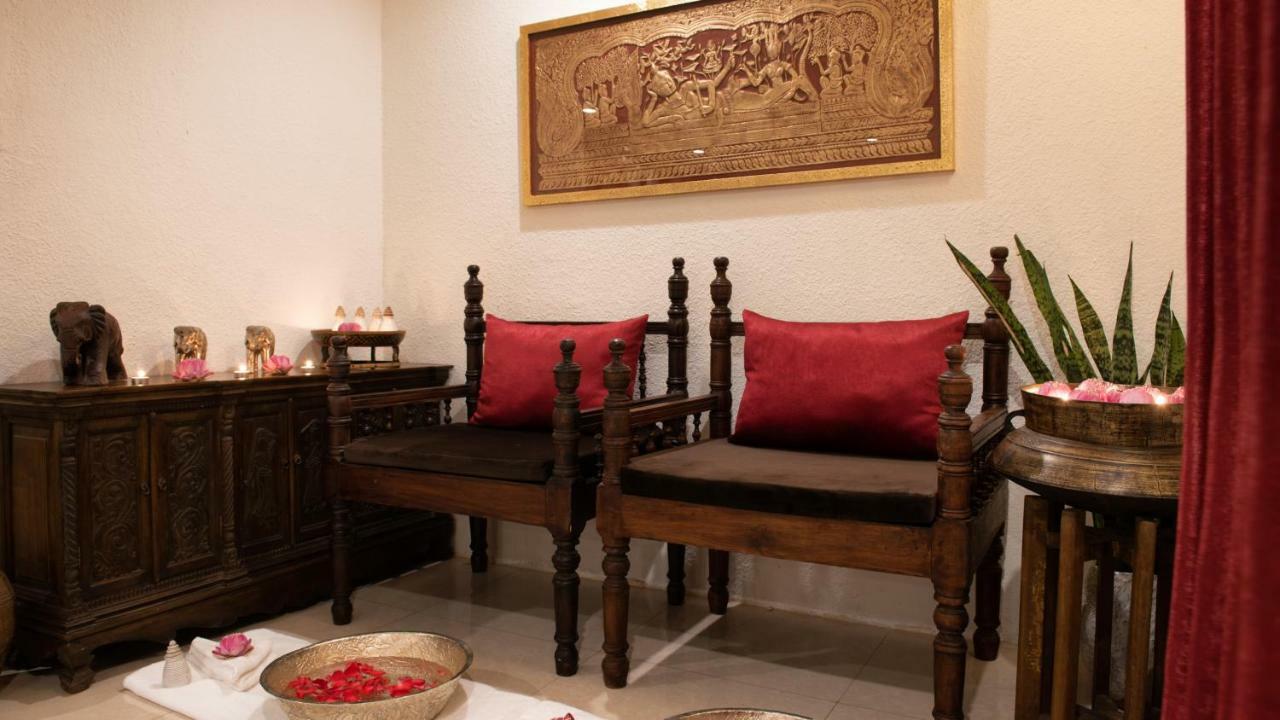 Mane Colonial Classic Sziemreap Kültér fotó