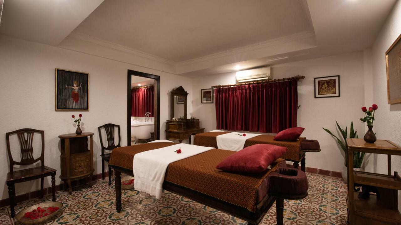 Mane Colonial Classic Sziemreap Kültér fotó