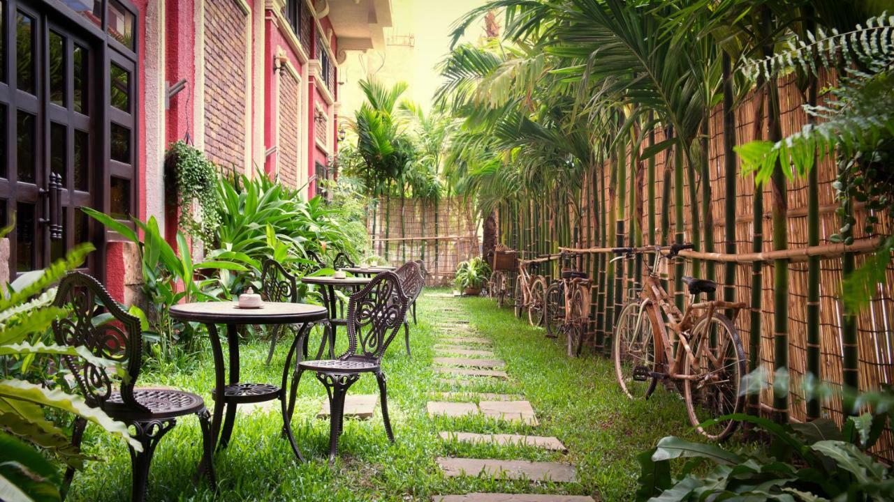 Mane Colonial Classic Sziemreap Kültér fotó